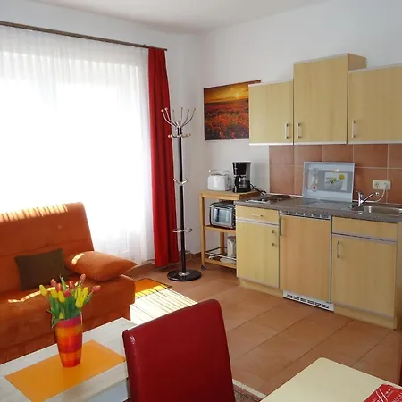 Uns Wiek-Hus Fewo 3 Middelhagen